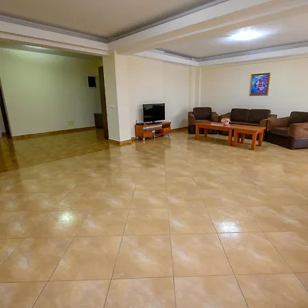 Samali Aparthotel 3*