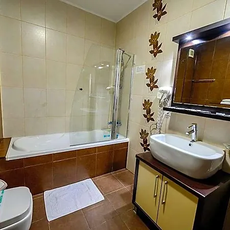 Samali Aparthotel 3*