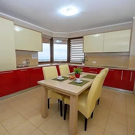 Aparthotel Samali 3*