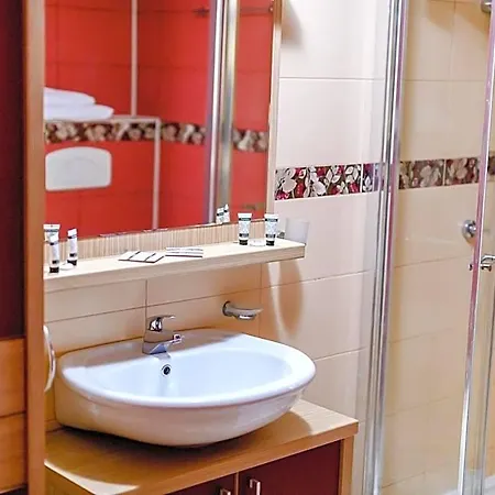 Samali Aparthotel 3*